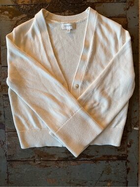 Banana Republic Ivory V-Neck Button Front Cardigan with Wide Sleeve